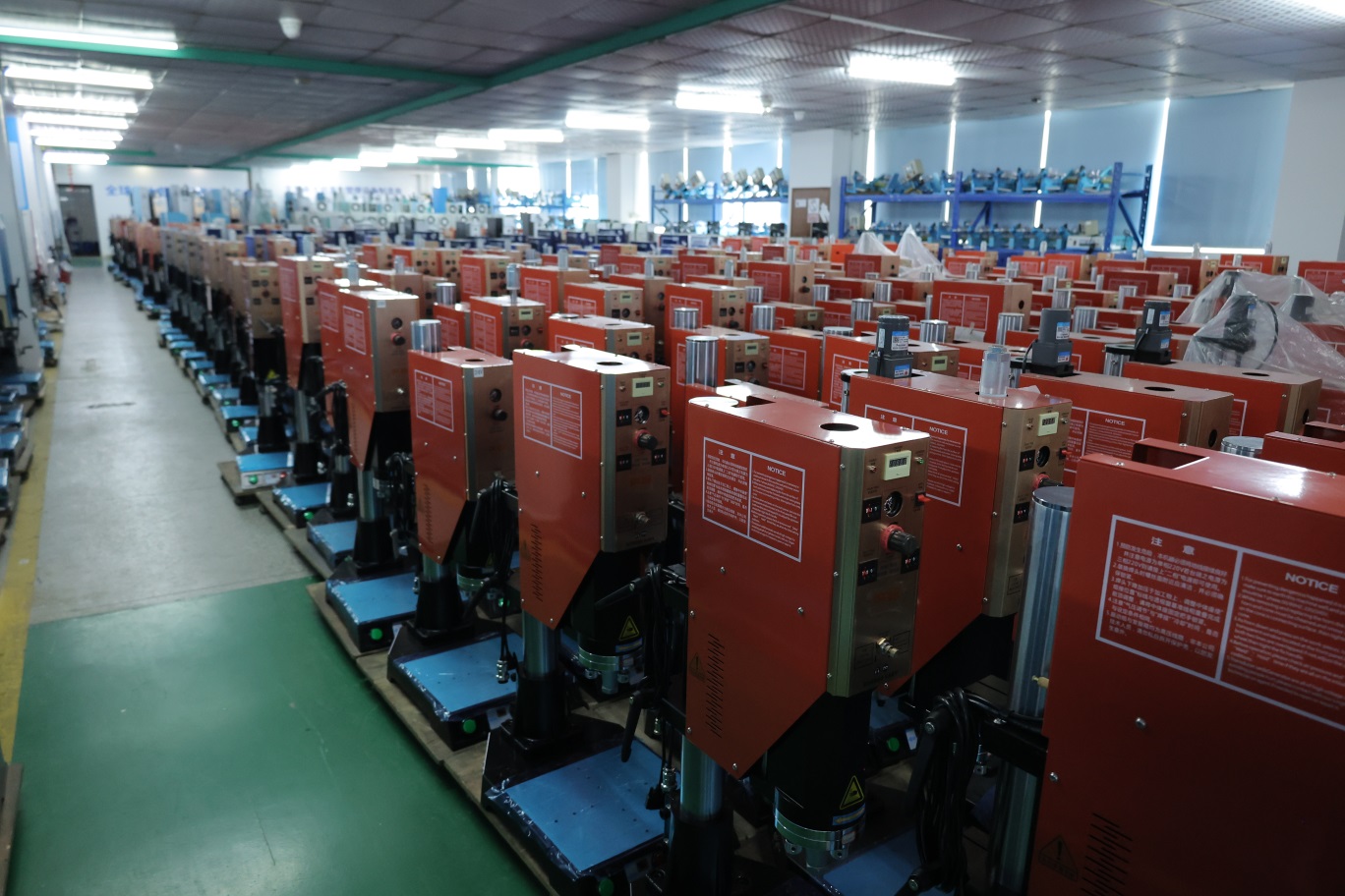 苏州汽车零部件产业升级：超声波焊接技术如何破解车镜制造难题？